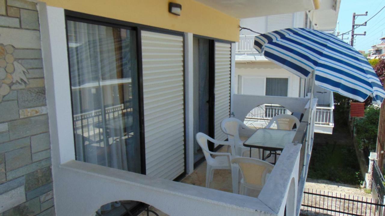 Hause Zorbas Aparthotel Paralia Dionysiou Exteriör bild